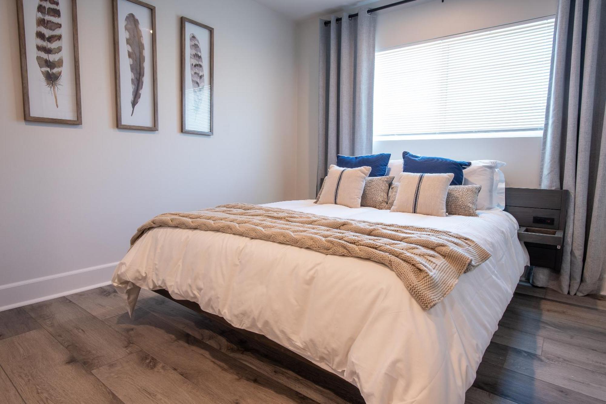 Modern 1 Bedroom 2 Blocks 2 Apartment *